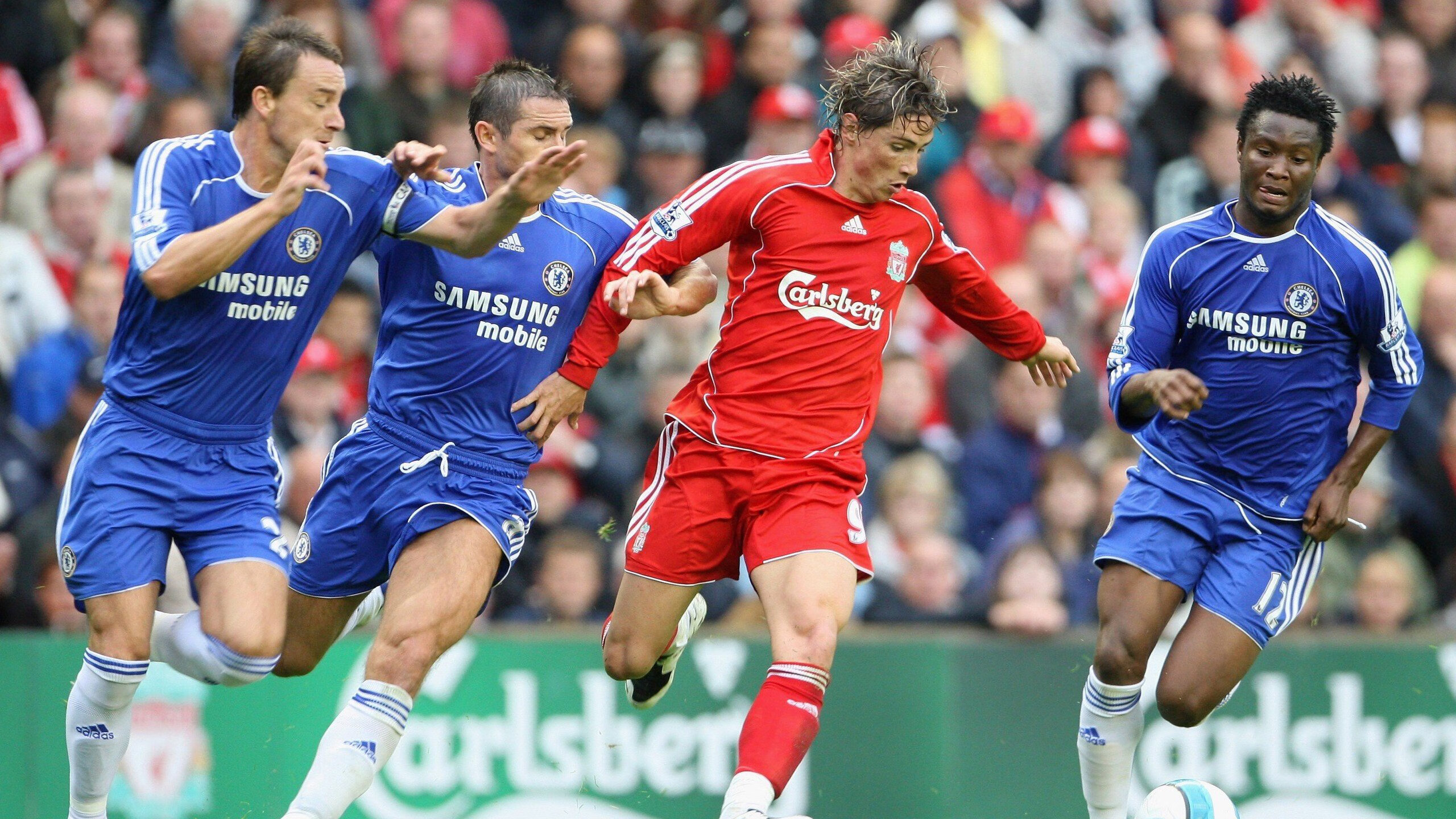 TheShy重返赛场,出色发挥首场状态出色,MAD观众沸腾!赢得满堂喝彩